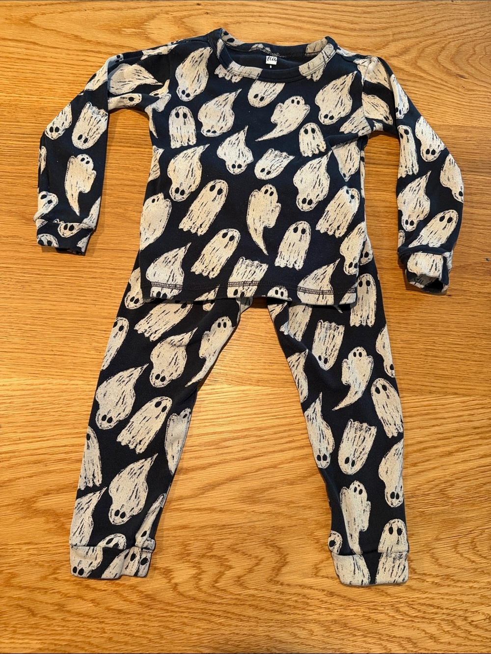 Tea Collection Ghost Print Long Sleeve Pajama Set